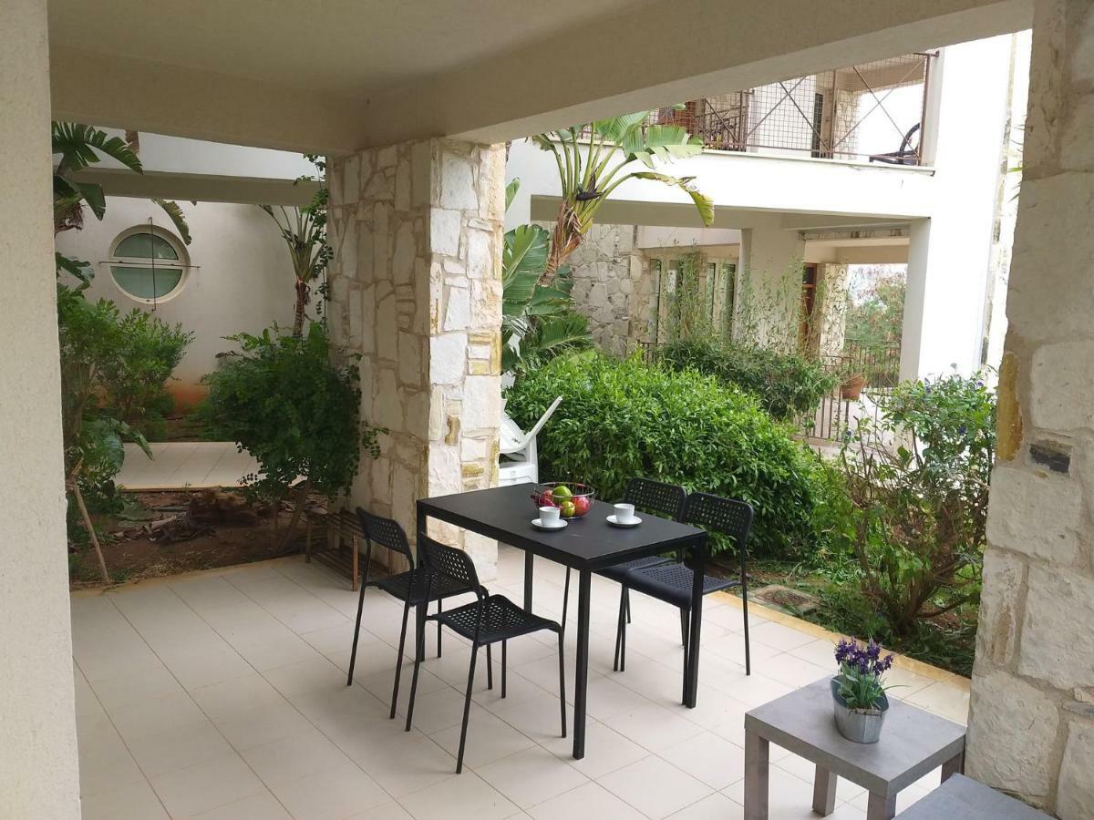 Horizon Luxury Apartment Oroklini Exterior foto